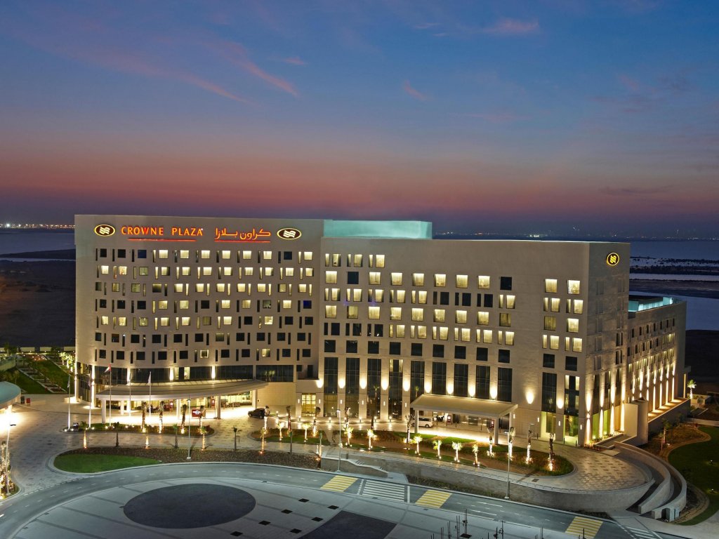 Crowne Plaza Hotel Project -Abu Dhabi - UAE